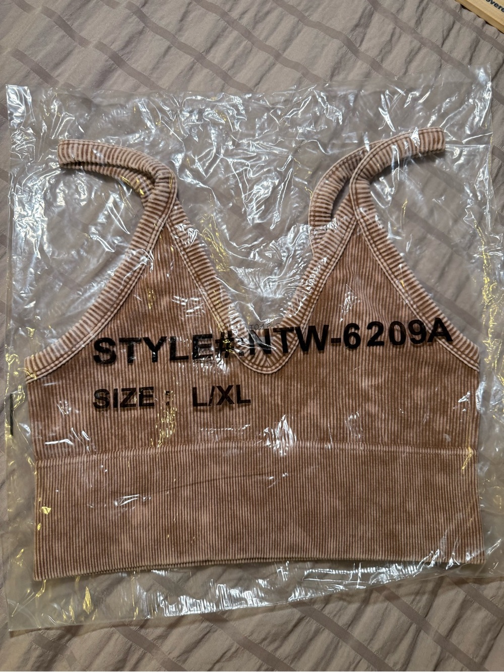 Zenana Ribbed V-Neck bralette - Picture 9 of 9